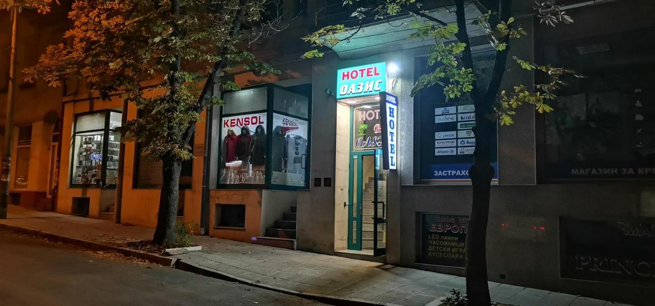 Hotel Oazis Haskovo Exterior photo